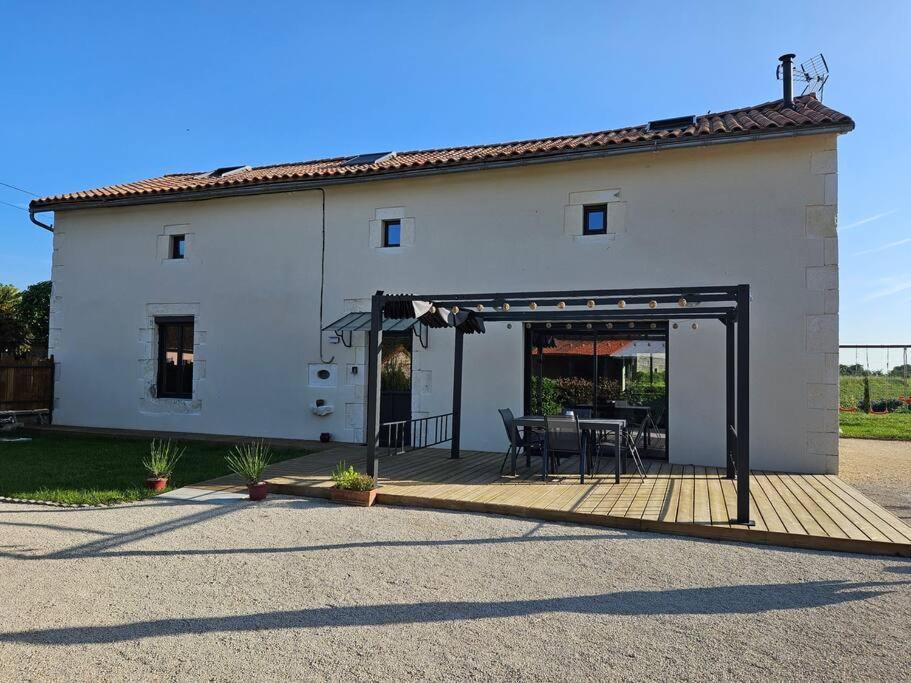 Maison Poitevine 9/10 Personnes Chaunay Esterno foto